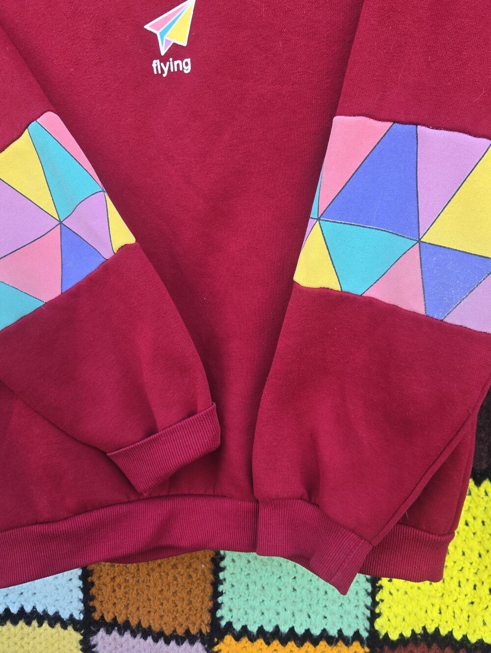 Geometric Colorblock Crewneck - Picture 5 of 8